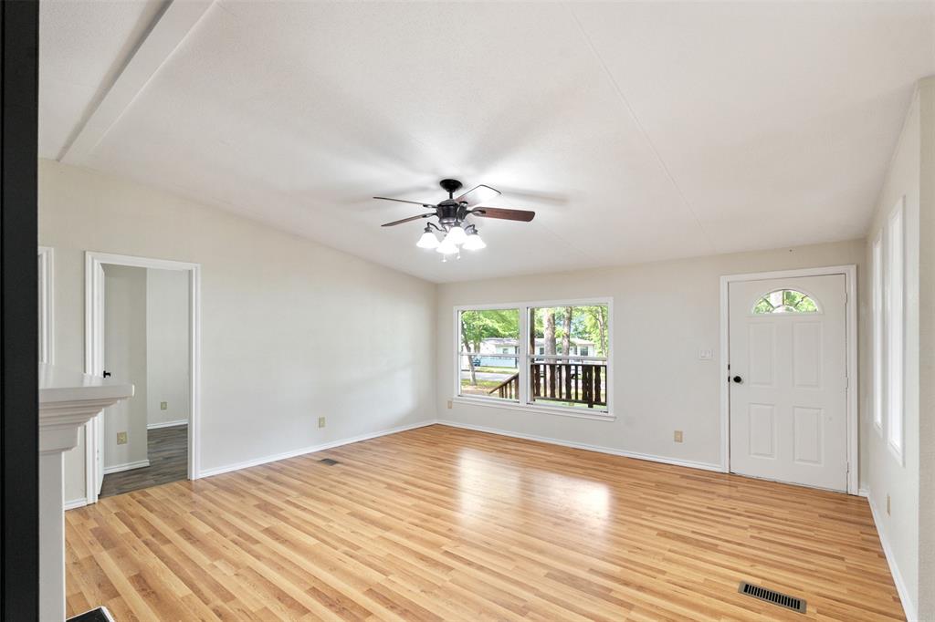 Tanglewood Shores Sec B - Residential