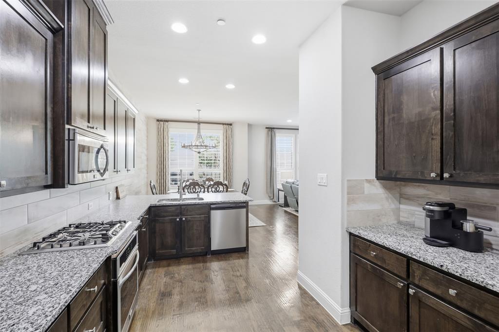 Mustang Park Ph Seven - Residential