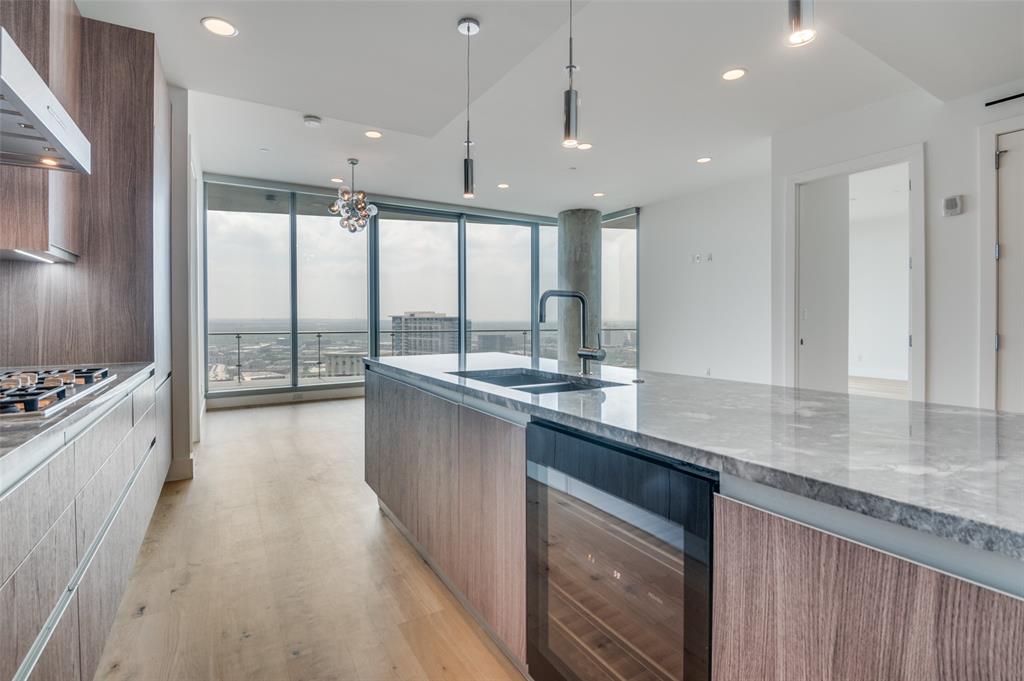 Bleu Ciel Condo - Residential