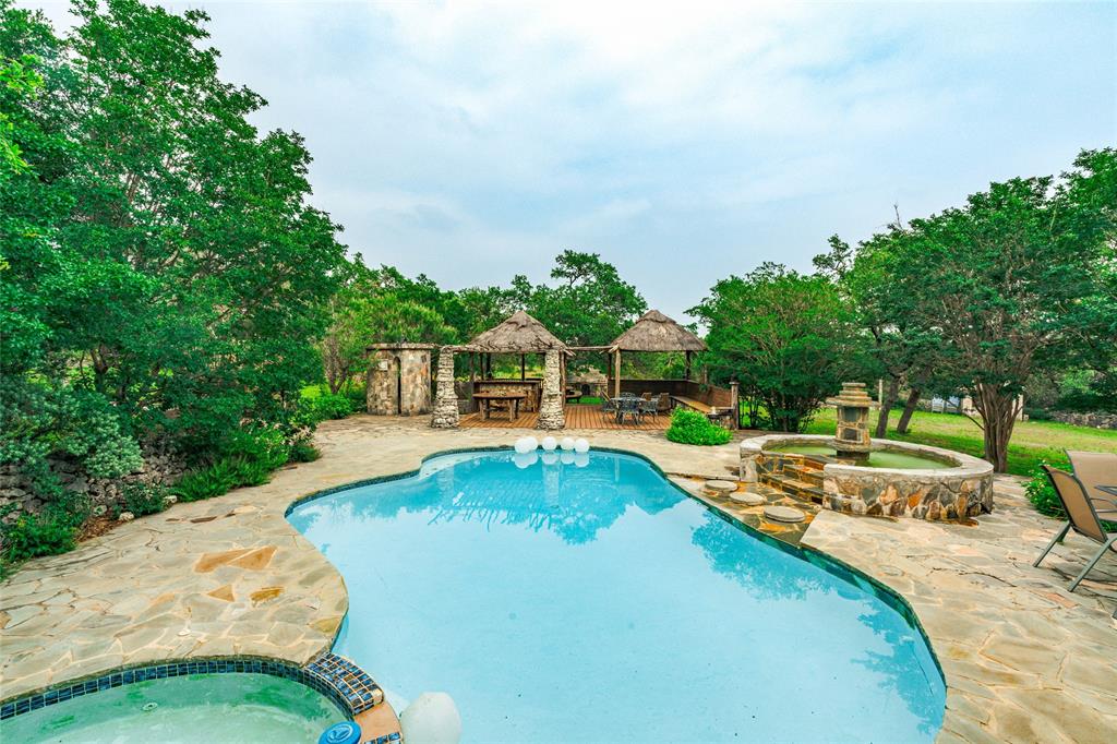 Oakwood Hills Unrec - Residential