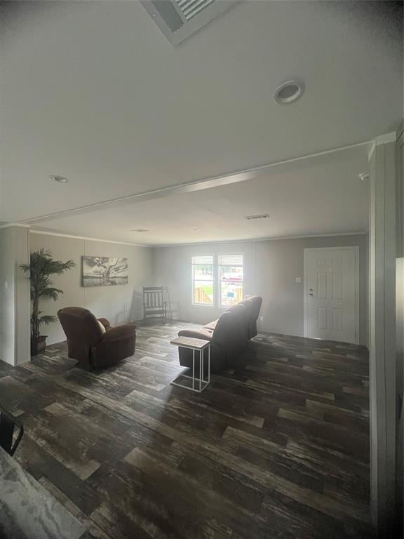 PELICAN BAY - Residential