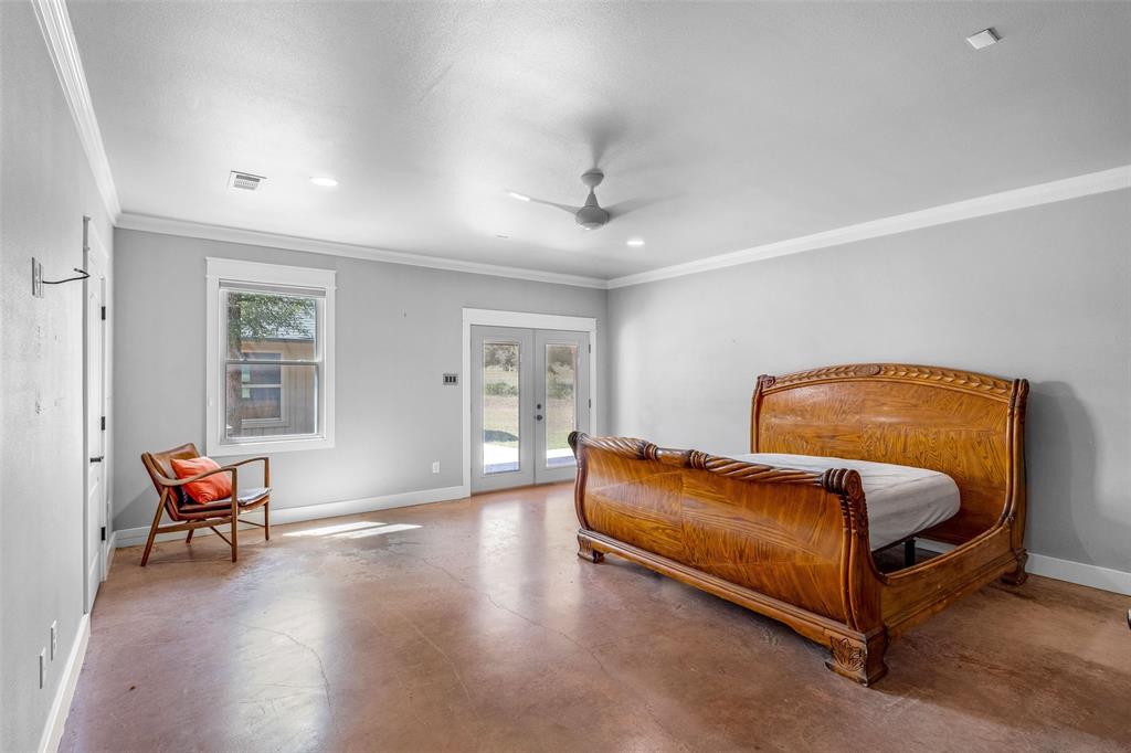 W WEATHERHEAD - Residential