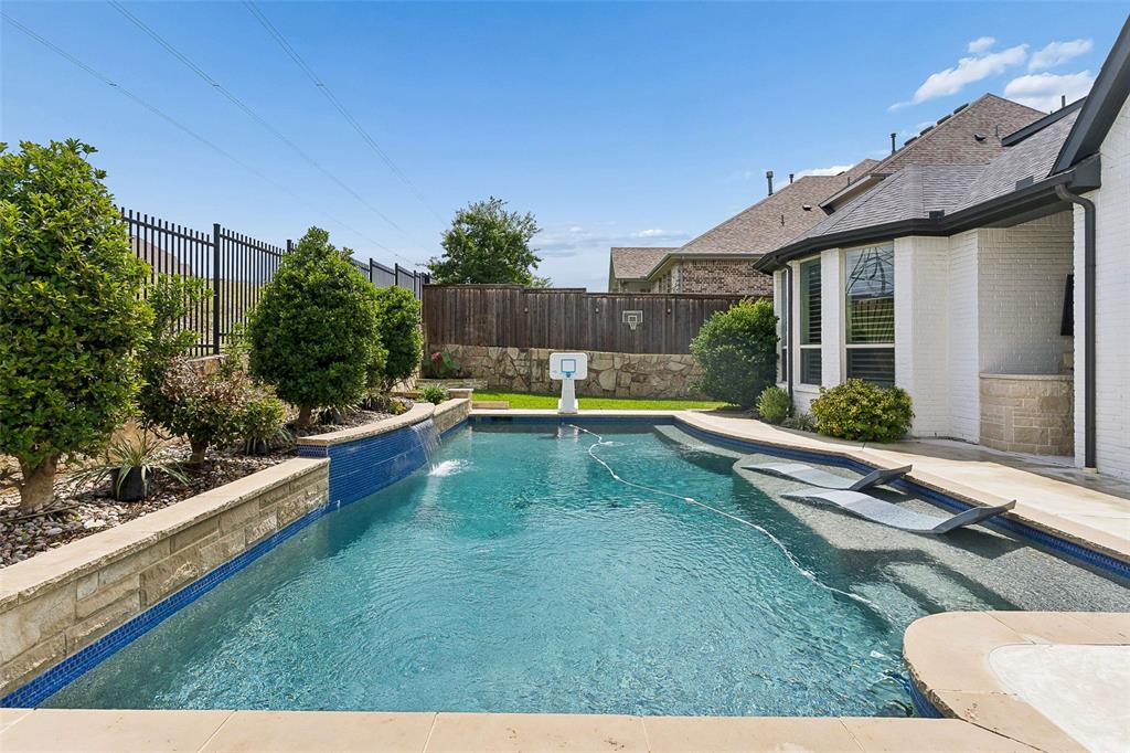 Whitley Place Ph 9 - Residential