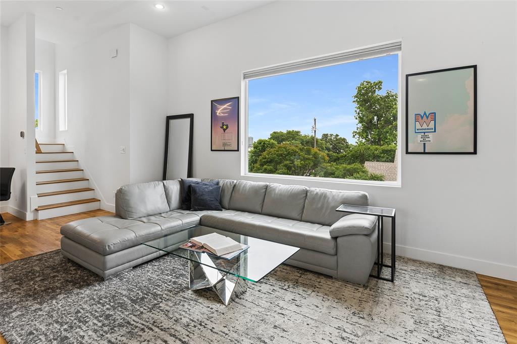 Hondo Ave Condos - Residential