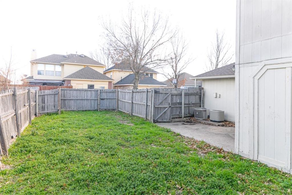 Country Brook South 01 - Residential Lease