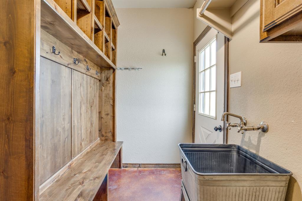 J Estis Survey - Residential
