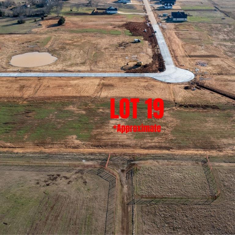 DIXIE ESTATES - Land