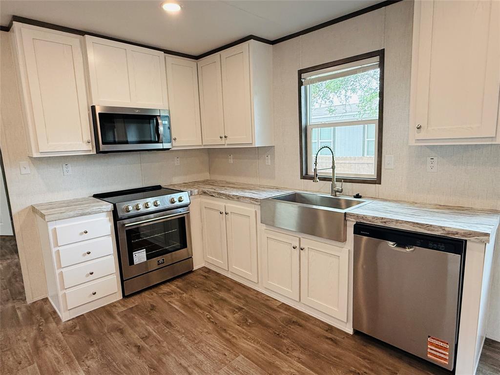 Oak Trail Shores - Residential