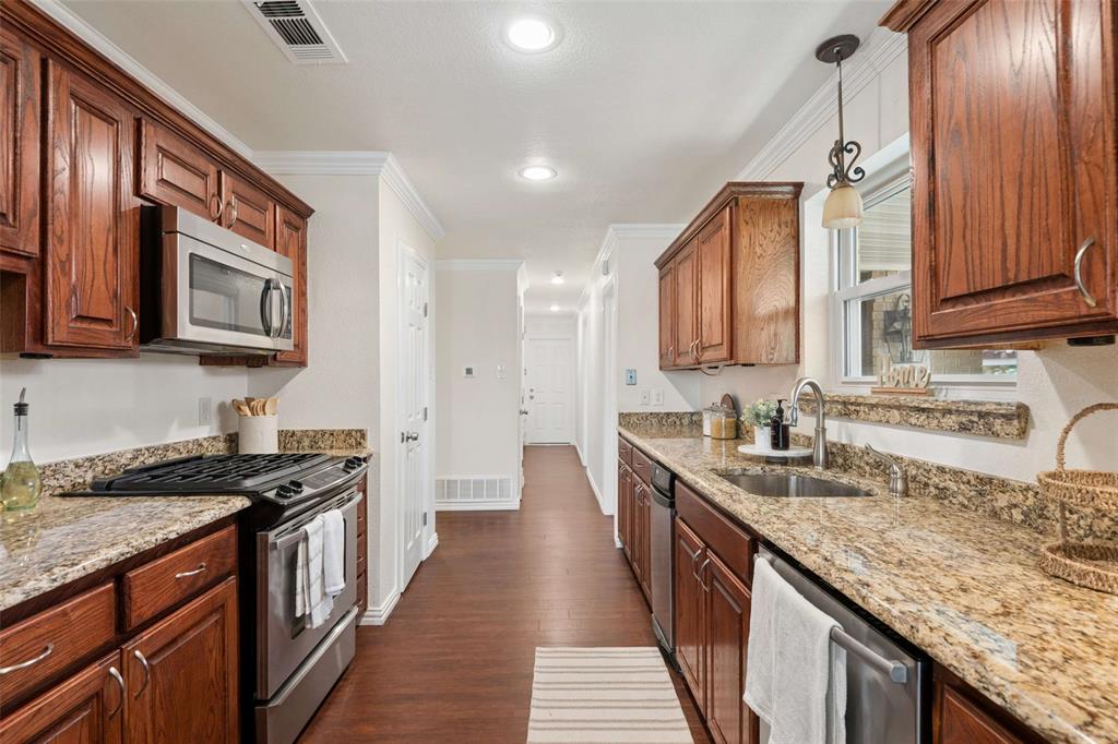 Lake Country Estates Add - Residential