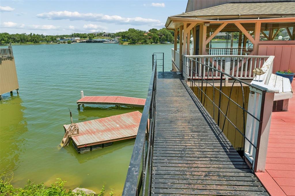 Lake Country Estates Add - Residential