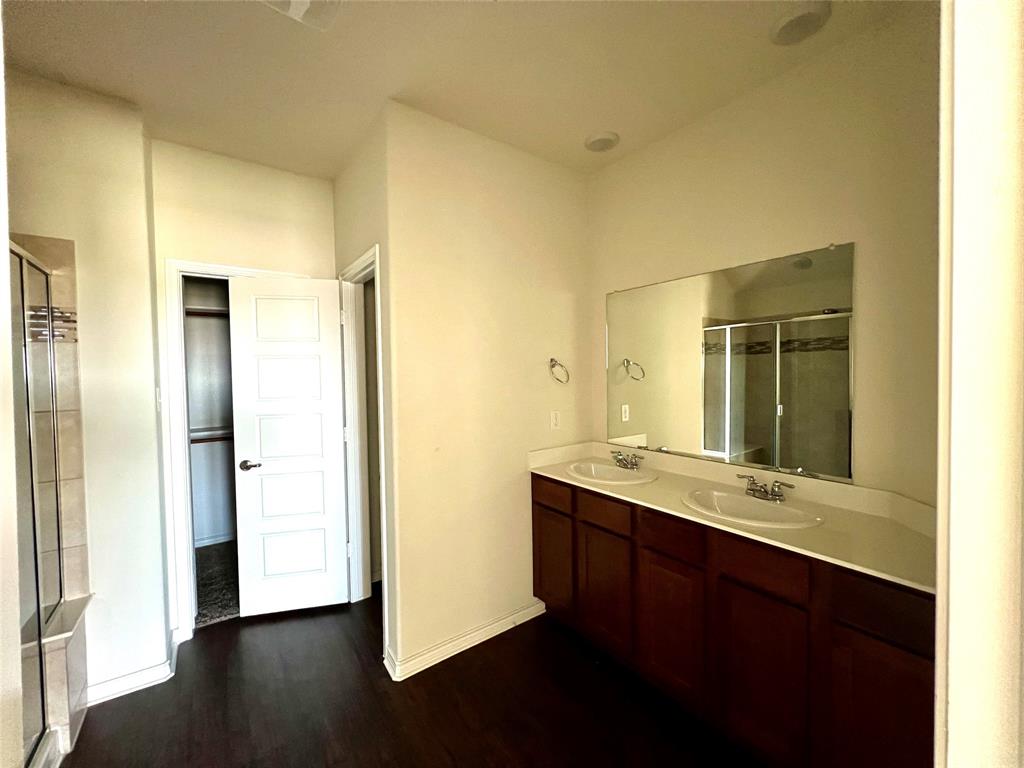 Williamsburg Ph 1b-3 - Residential Lease