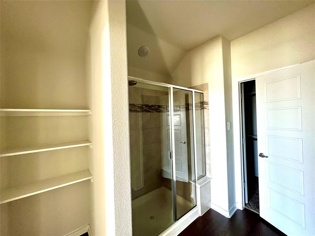 Williamsburg Ph 1b-3 - Residential Lease