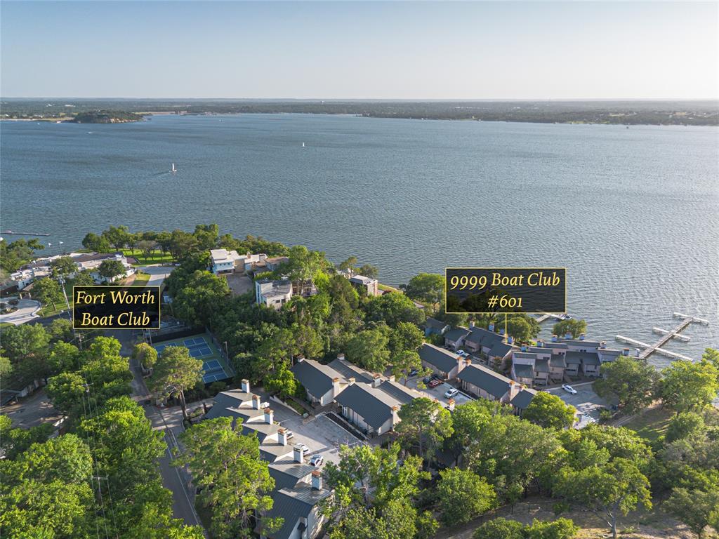 Chart House Condo The - Residential