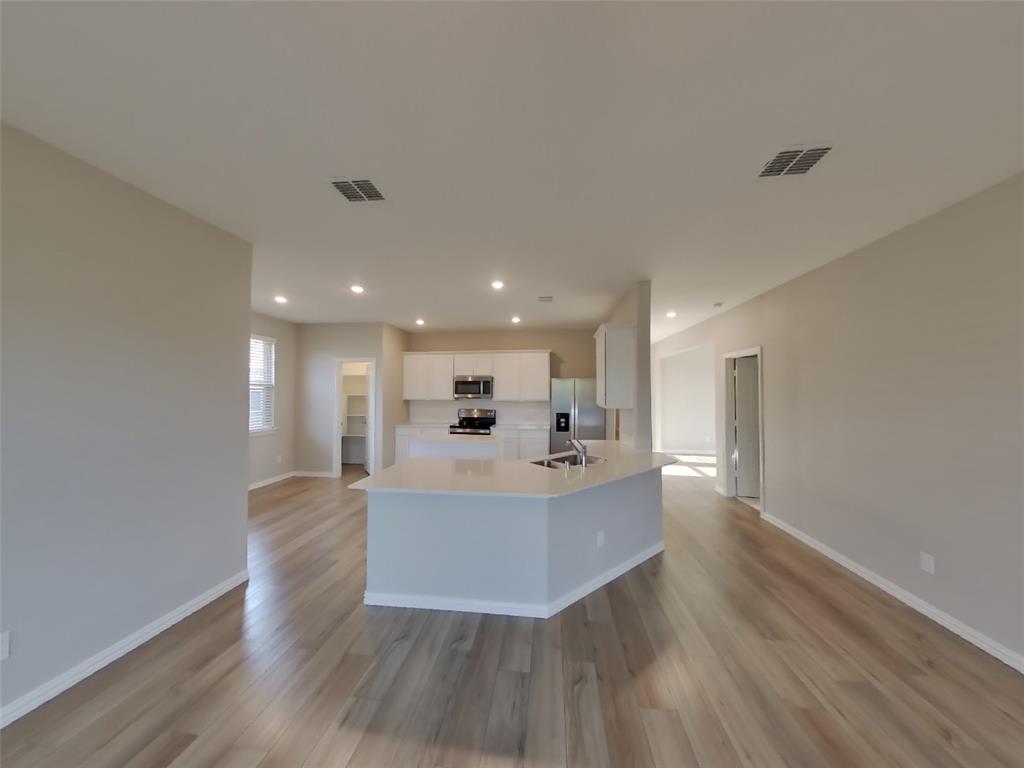 The Reserve at Chamberlain Xing Ph 4 - Residential Lease