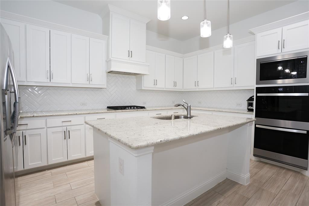 Manors At Woodbridge - Residential