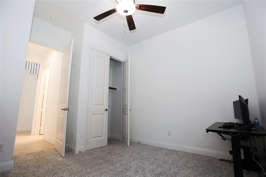 Manors At Woodbridge - Residential