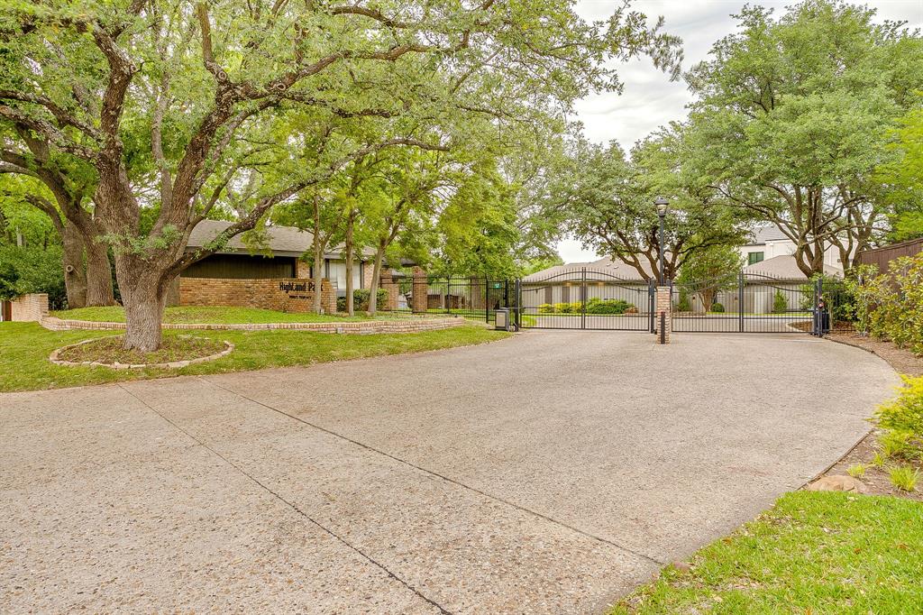 Highland Park Twnhms - Residential
