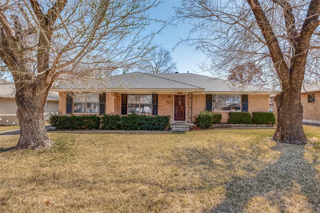 Located on a large lot on a quiet street in the Saint Andrews subdivision, 11062 Milhof offers a great opportunity for investors or buyers looking to renovate and customize. This home is being sold as is and has good bones, providing a solid foundation for updates and improvements.
The spacious lot offers room to expand, enhance outdoor living, or reconfigure to fit your needs. Convenient Dallas location near Dallas Athletic Club, with easy access to major roads, shopping, and dining. Bring your vision and make it your own.