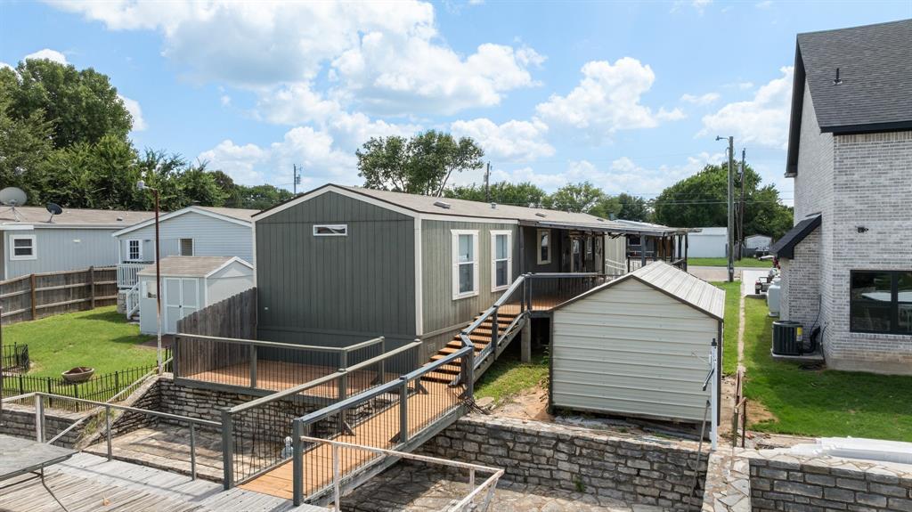 Blue Water Shores - Residential