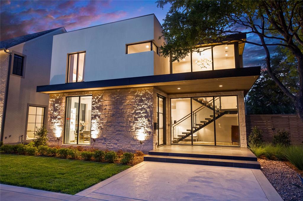 Exceptional soft contemporary living with the highest quality construction and design. Custom built by Mark Molthan in 2019 and situated in prestigious Volk Estates. Inside, you’ll find a beautiful example of timeless interior design, mixing a modern aesthetic. Open concept Chef’s kitchen with Subzero Wolf appliances, European frameless cabinets and custom built in banquette. Main floor master suite with his and her bathrooms & closets with commanding views of the backyard and pool. 4 generous sized ensuite bedrooms on the second floor with 2nd floor laundry room and bonus room for a home gym or climate-controlled storage. Fabulous turfed backyard with pool, hot tub and plenty of grass for play