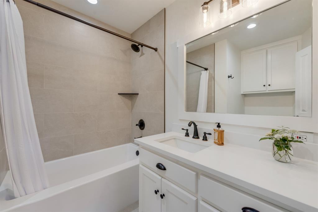 Valley Creek Country Estates - Residential