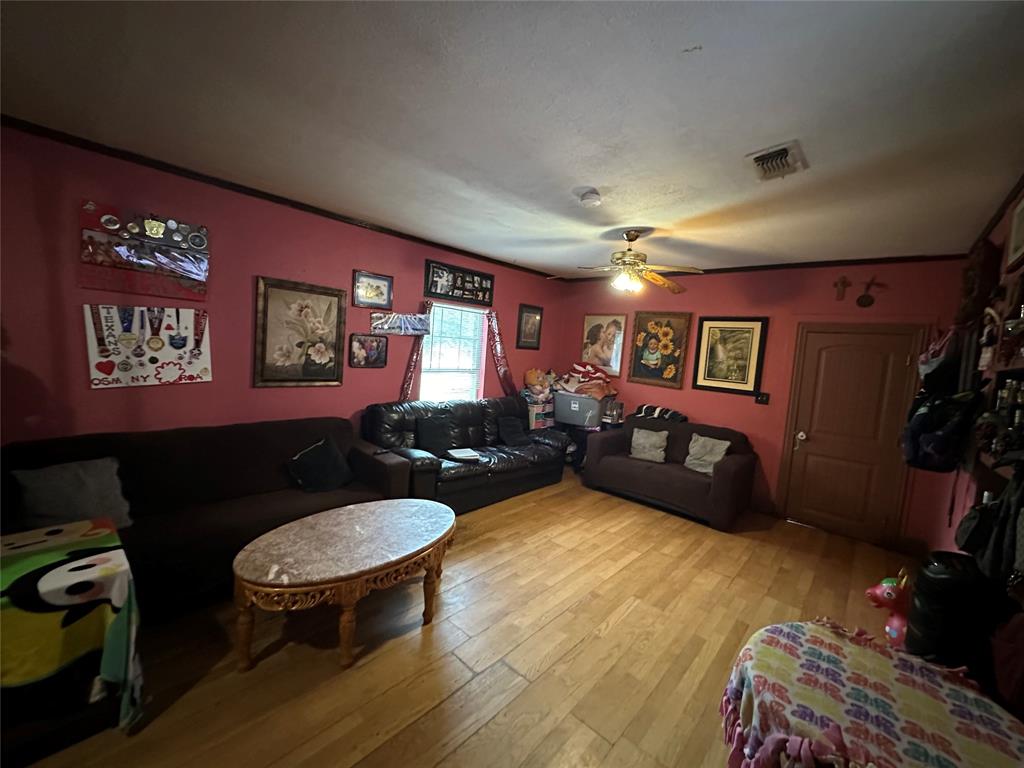 McLemore, ATKIN SURVEY ABSTRACT 1056 TRACT 24A - Residential