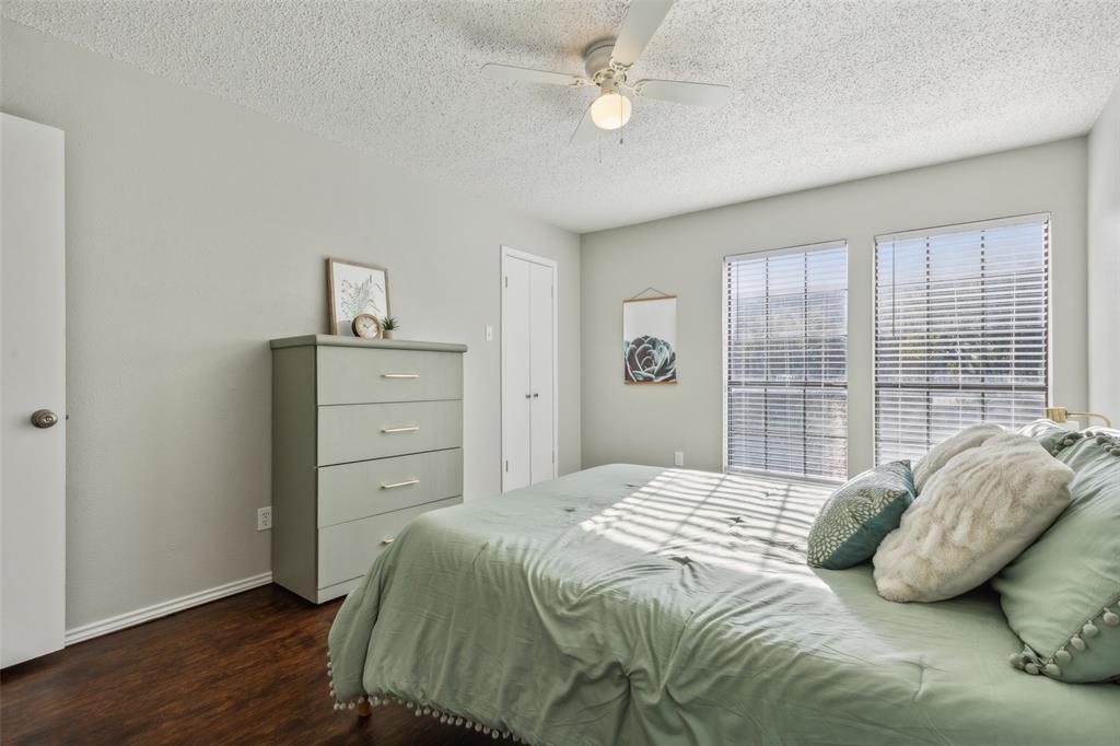Preston Bend Village Condos - Residential