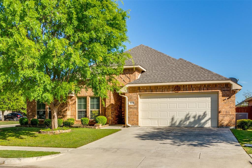 Beautiful 0ne-owner home situated on a desirable corner lot in a well established-family-friendly community! This spacious 4-bedroom, 2-bath home offers an inviting open-concept floor plan designed for comfortable living and entertaining. Enjoy a formal dining area perfect for family gatherings and special occasions.
The kitchen features stunning granite countertops, abundant cabinet space, and overlooks the main living area, creating the ideal space for hosting and everyday life. The private primary suite offers a relaxing retreat, while the additional bedrooms provide flexibility for family, guests or a home office.
Step outside to a beautifully maintained backyard complete with a pergola-perfect for outdoor entertaining, relaxing evenings, or weekend BBQs. The home also includes a spacious 2-car garage.
With pride of ownership throughout and located in a desirable established neighborhood, this move-in-ready home offers comfort, style, and convenience all in one.
Roof was replaced in July of 2025. Close to HEB, Kroger and the Chisholm Trail Parkway for quick access to Fort Worth.