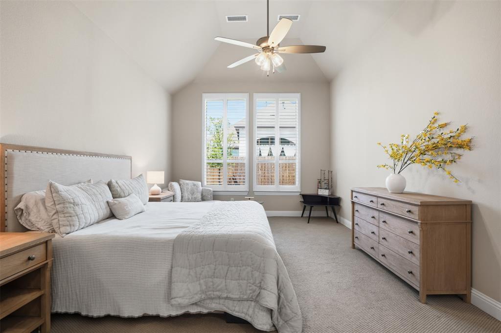 Tavolo Park Ph 4 - Residential