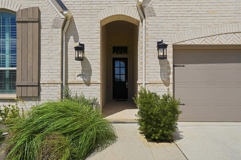 Tavolo Park Ph 4 - Residential