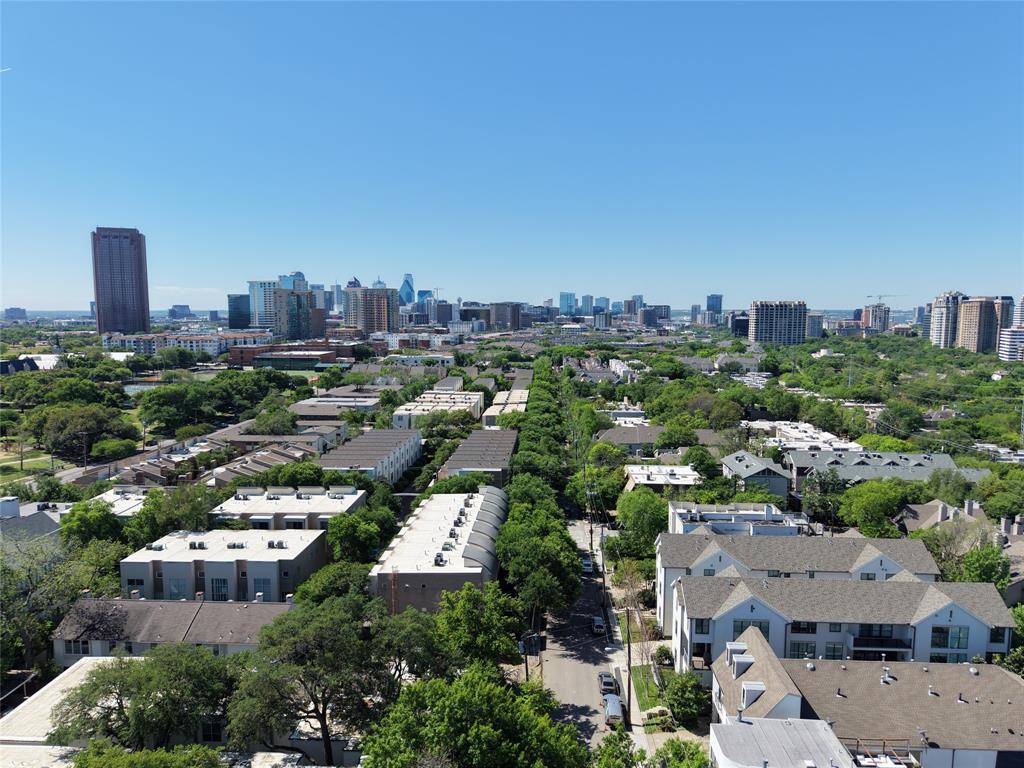 4134 Travis Street Condominiums - Residential