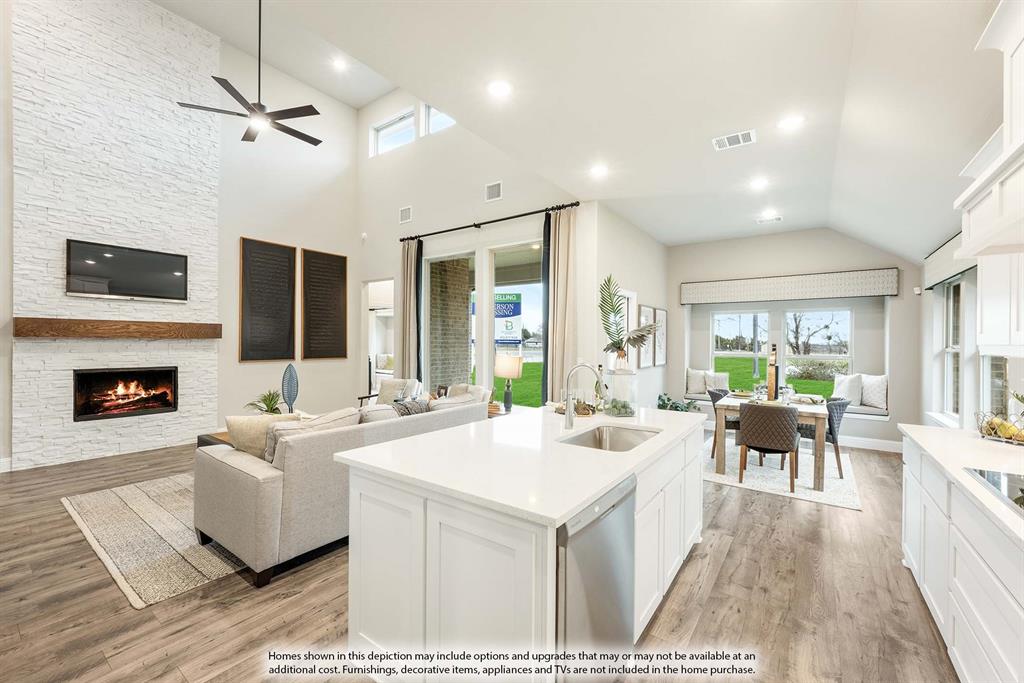 Mosaic - Residential