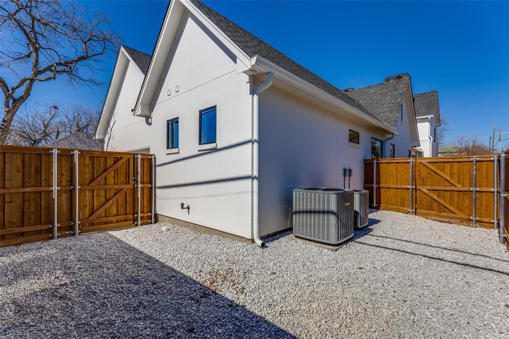 Chamberlain Arlington Heights 1st - Residential
