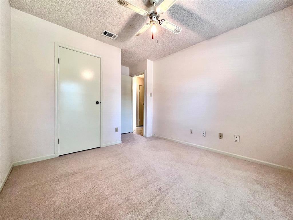 Meadow Glen Add Sec 1 - Residential Lease