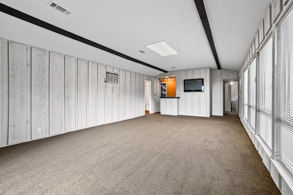 Tanglewood Hills Ctry - Residential