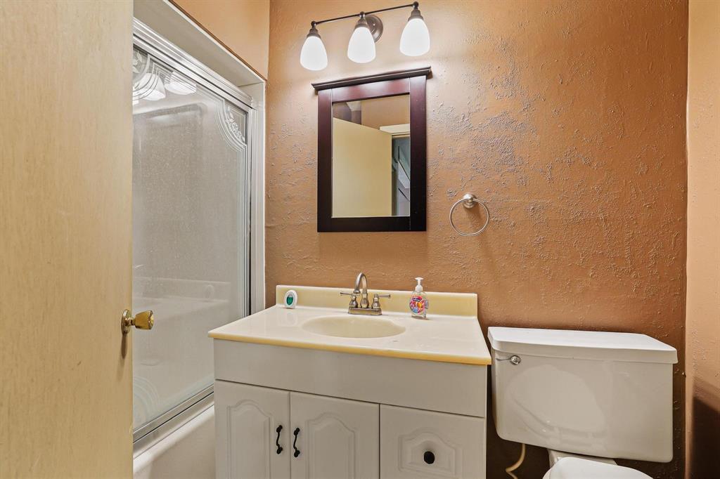 Tanglewood Hills Ctry - Residential