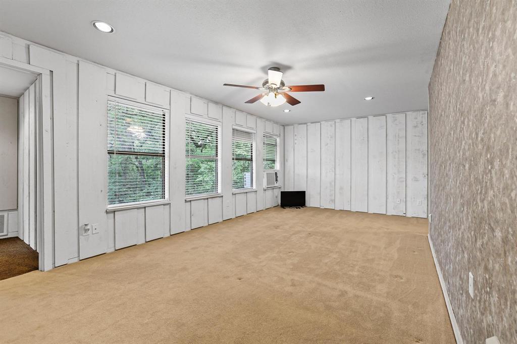 Tanglewood Hills Ctry - Residential