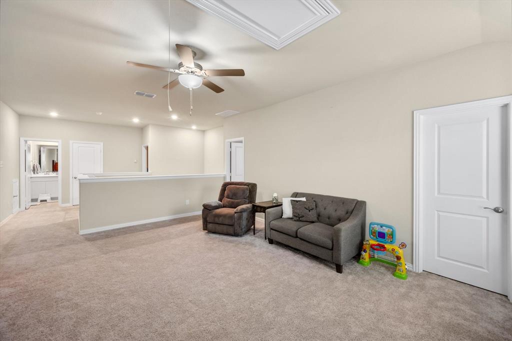 Chapin Village - Residential