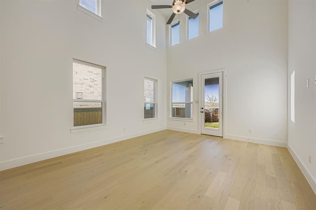 Ventana - Residential