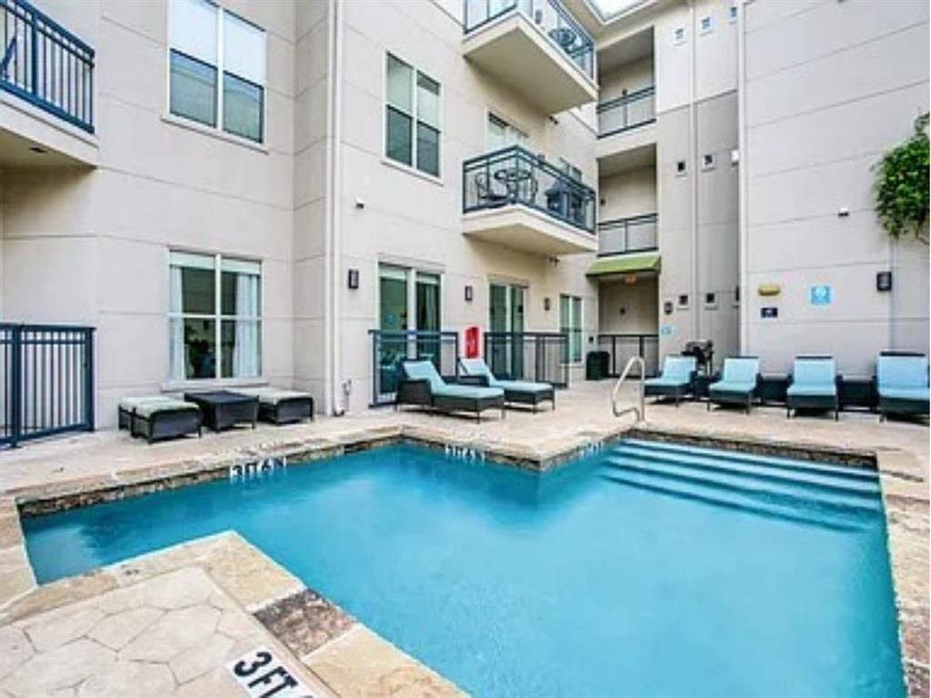 Mercer Square Condo - Residential