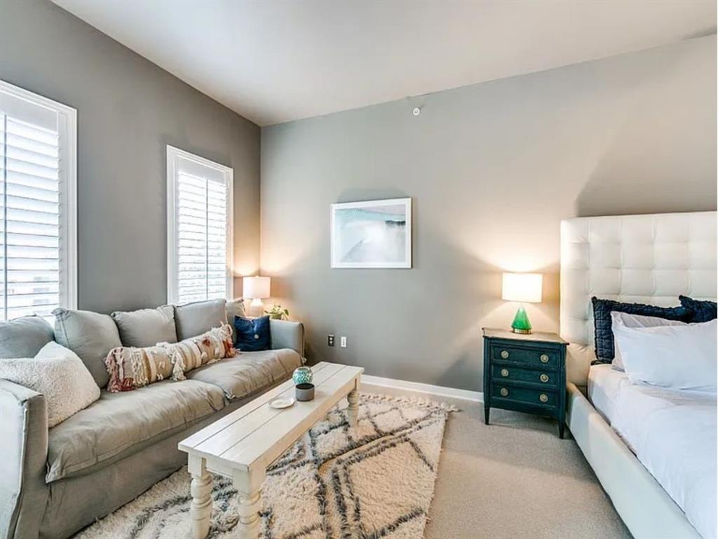Mercer Square Condo - Residential