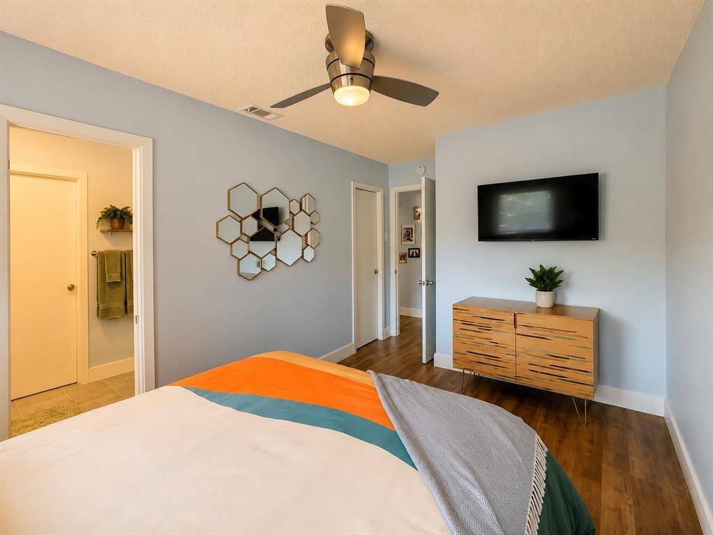 Eastwood 01 - Residential