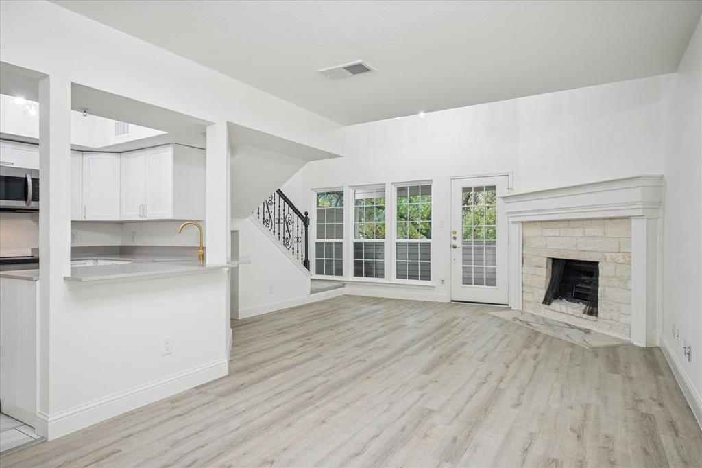 Springstead Condos - Residential