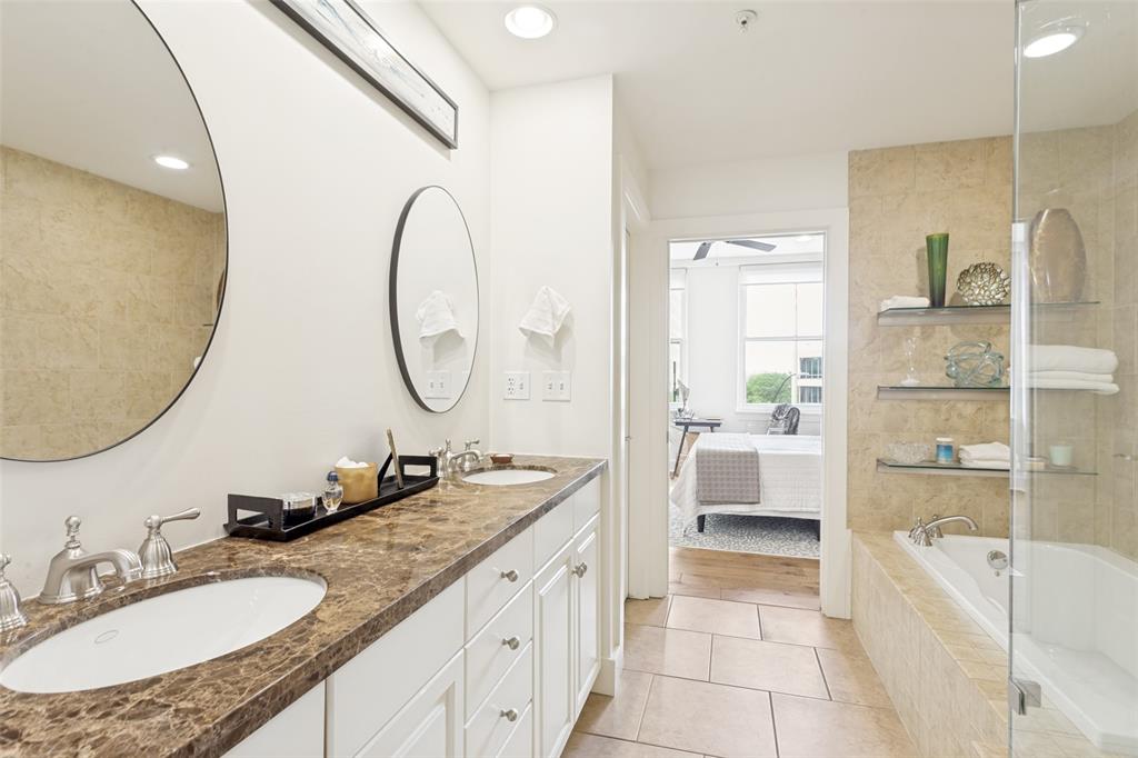 Neil P At Burnett Park Condo - Residential