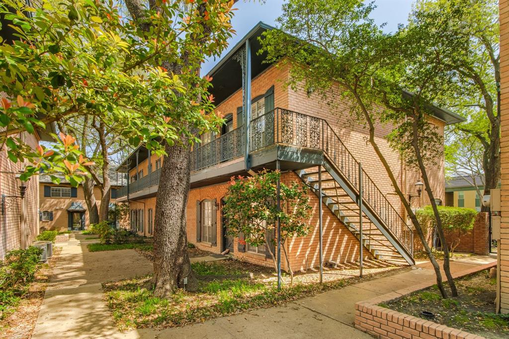 La Fontaine Condo - Residential