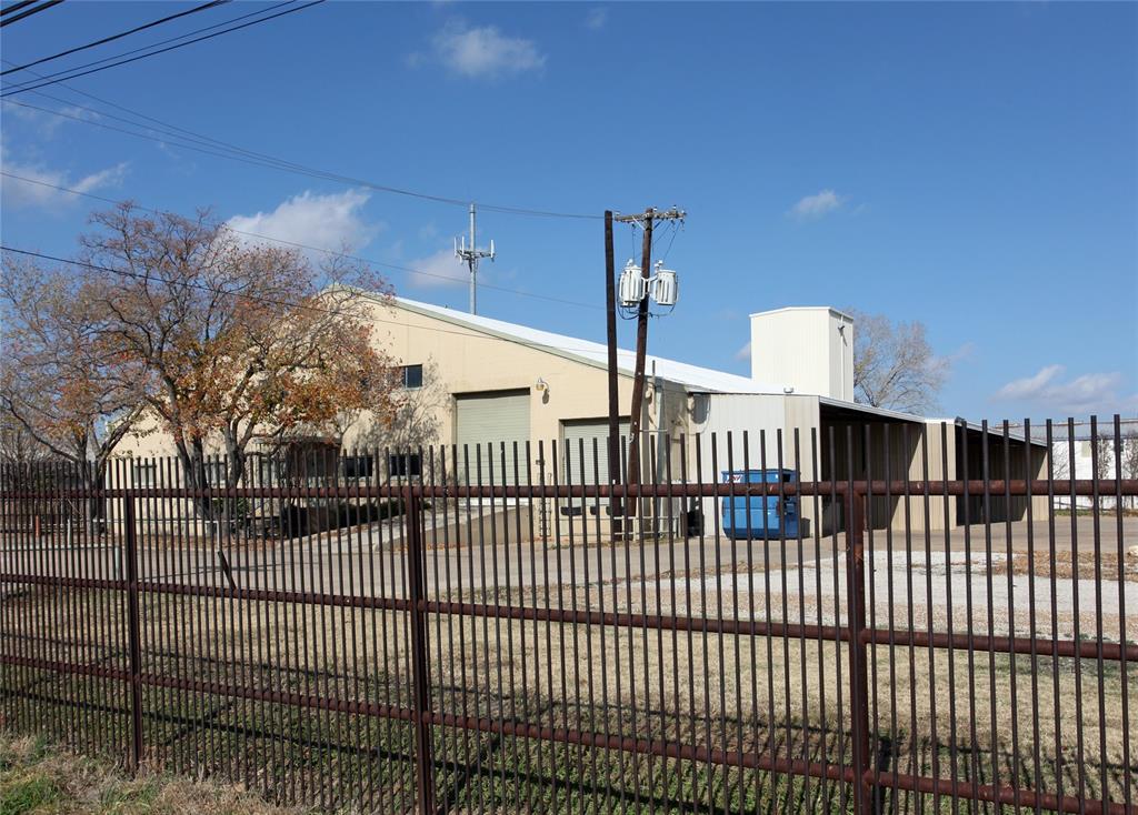 Buckner Blvd Industrial District - Commercial Sale