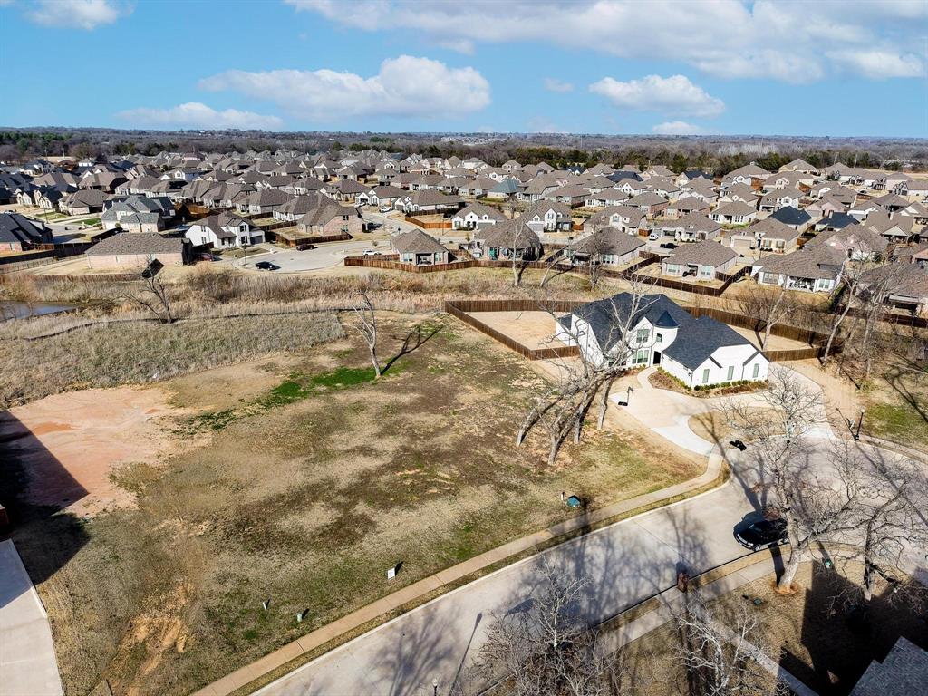 saddle Creek - Land