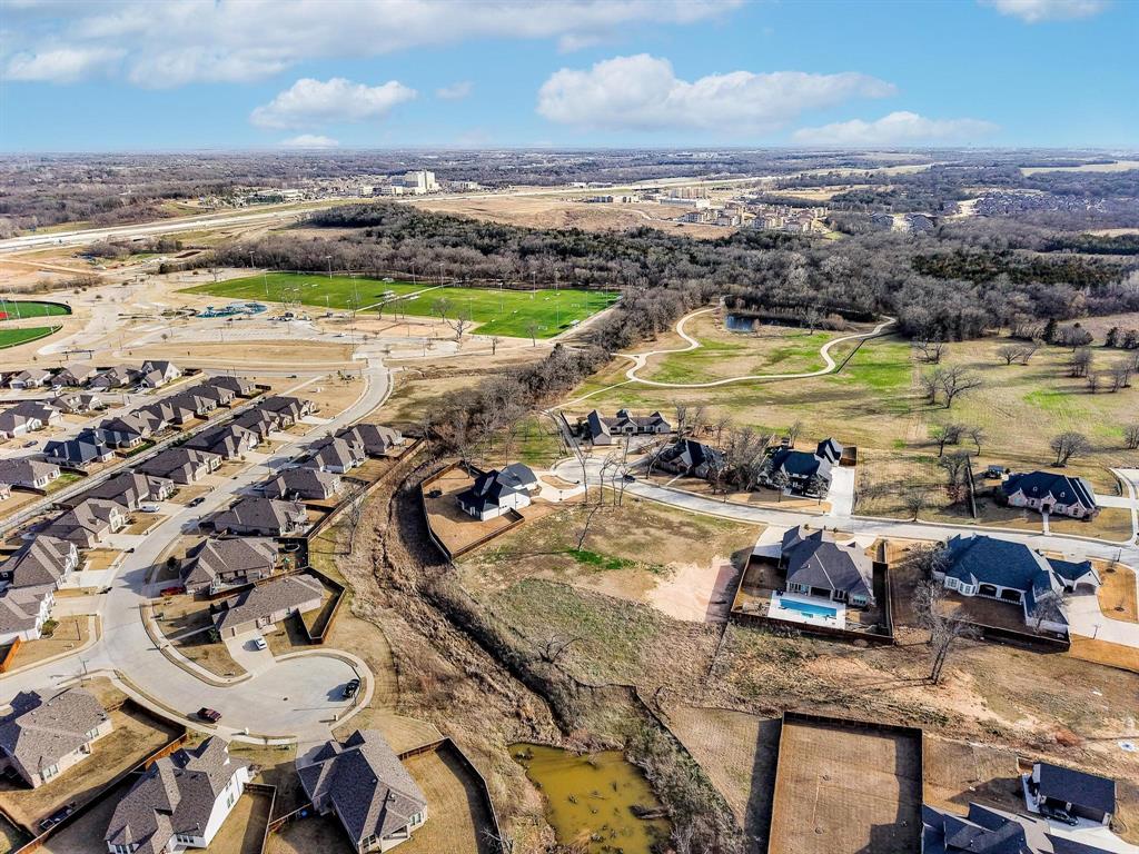 saddle Creek - Land