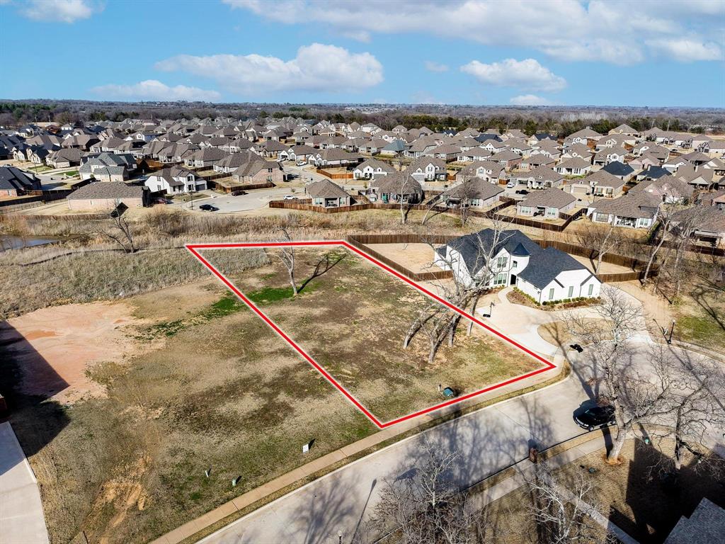 saddle Creek - Land