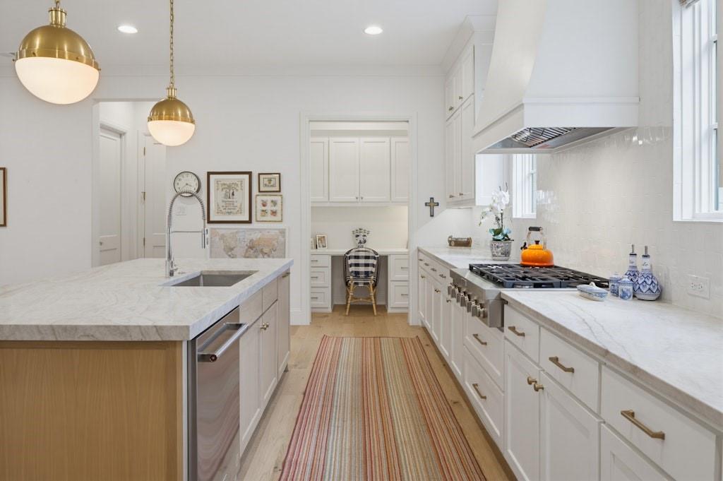 University Blvd Terrace - Residential